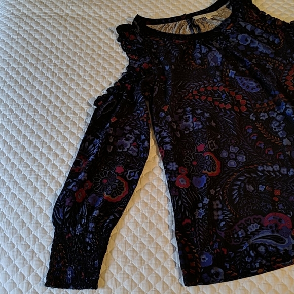 Loft Women's Blouse Medium - Picture 3 of 6